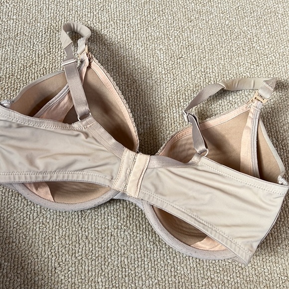 Motherhood Maternity Nursing Bra sz 32DDD - Picture 2 of 5